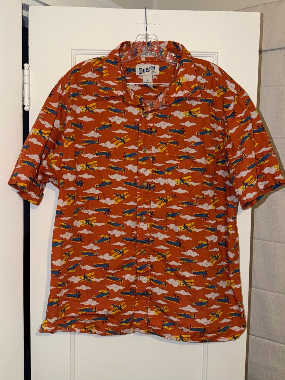 Duluth Trading Co Orange Short-Sleeve Airplane Print Button-Down Shirt